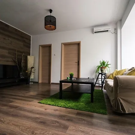 Business And Pleasure In Floreasca * Boekarest
